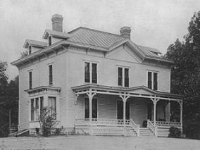 alt="photo of William Harris' house"